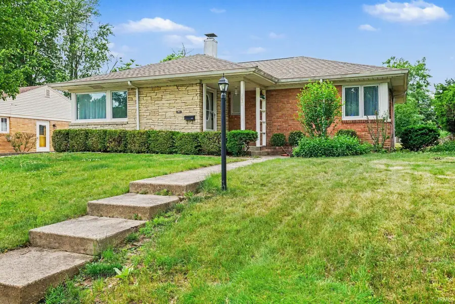 1821 Rockne Drive, South Bend, IN 46617 - #2