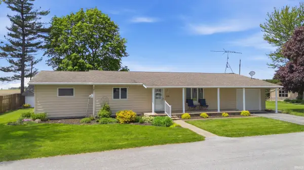 255 S Park Avenue, Francesville, IN 47946