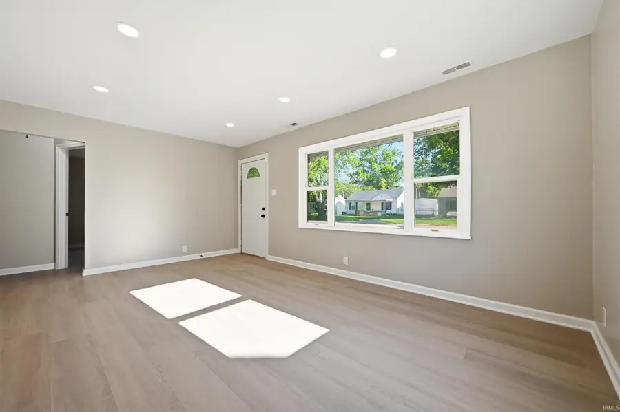 1713 E 24th Street, Muncie, IN 47304 - #3