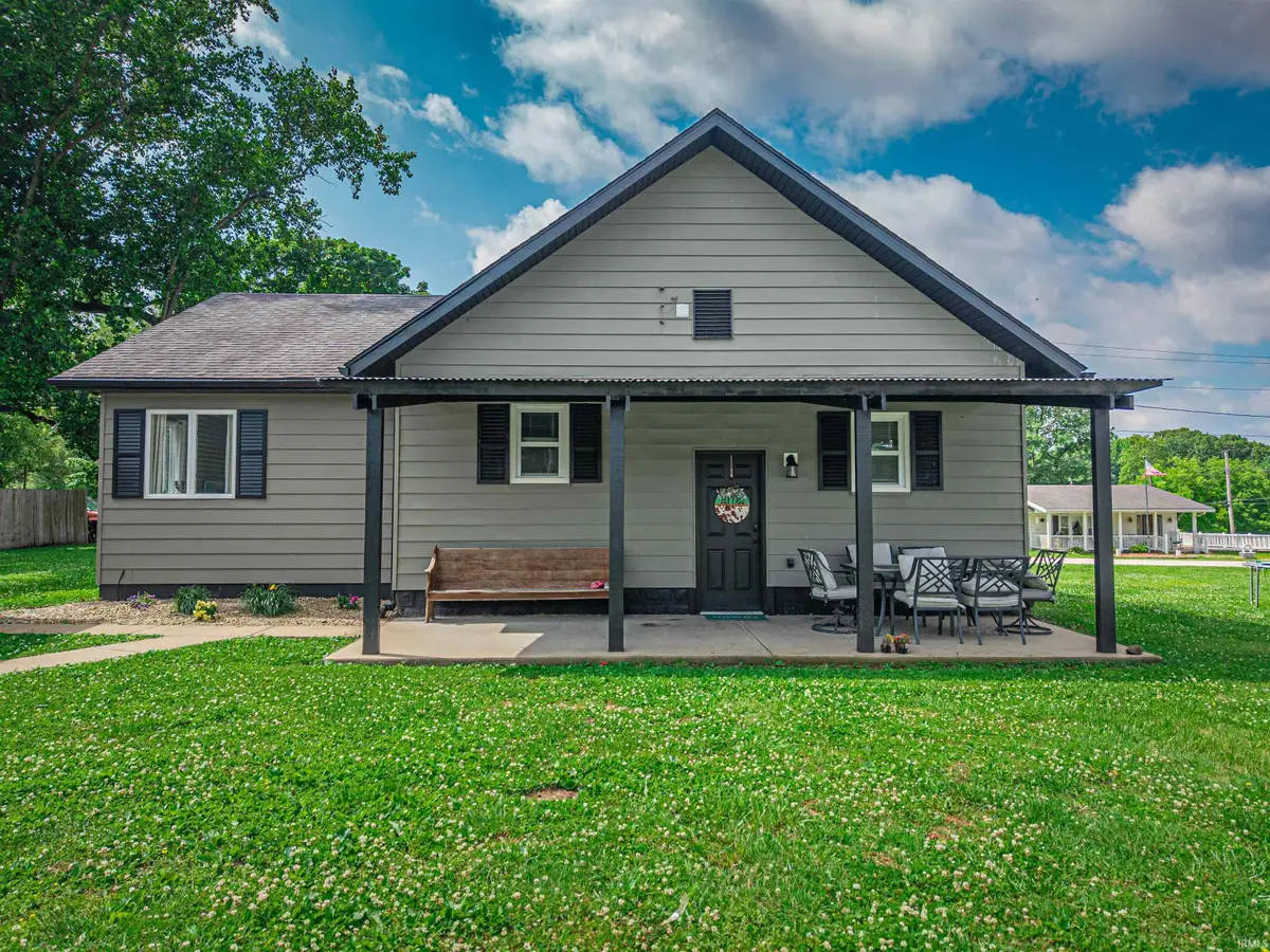 1005 E Porter Street, Winslow, IN 47598 - #1