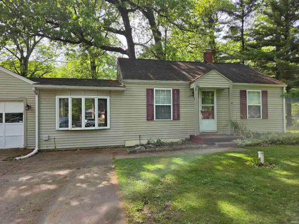55393 Butternut Road, South Bend, IN 46628