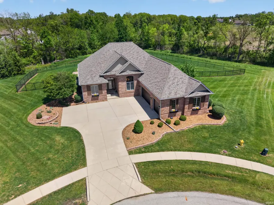 2600 W Ticonderoga Drive, Marion, IN 46952 - #2