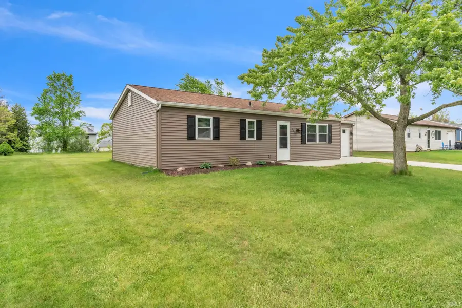 312 Alamosa Drive, Kendallville, IN 46755 - #2