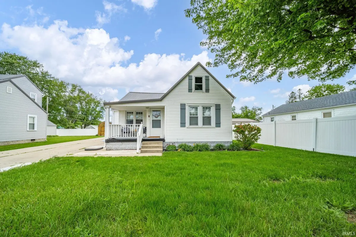 1710 E 22nd Street, Muncie, IN 47302 - #1