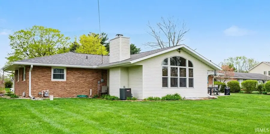 11965 Loughlin Drive, Mishawaka, IN 46545 - #2