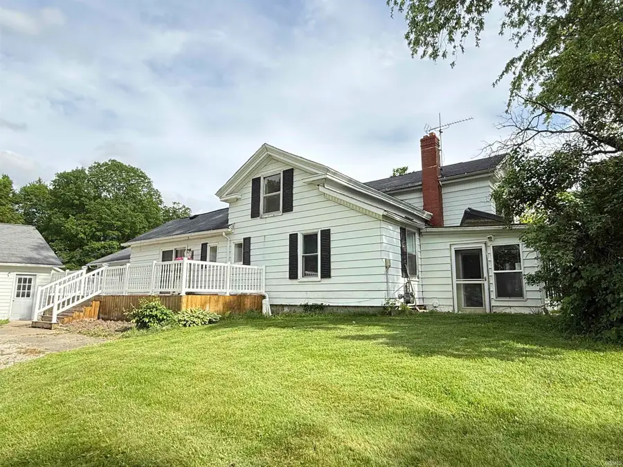 406 W North St, Lagrange, IN 46761 - #3