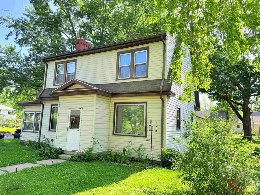 301 S Main Street, Jonesboro, IN 46938 - #3