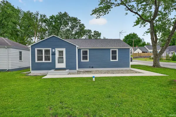 54296 Ironwood Road, South Bend, IN 46635