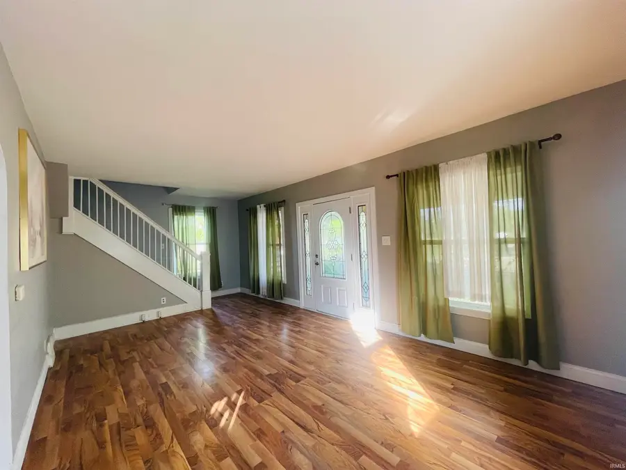 1024 E Beardsley Avenue, Elkhart, IN 46514 - #3