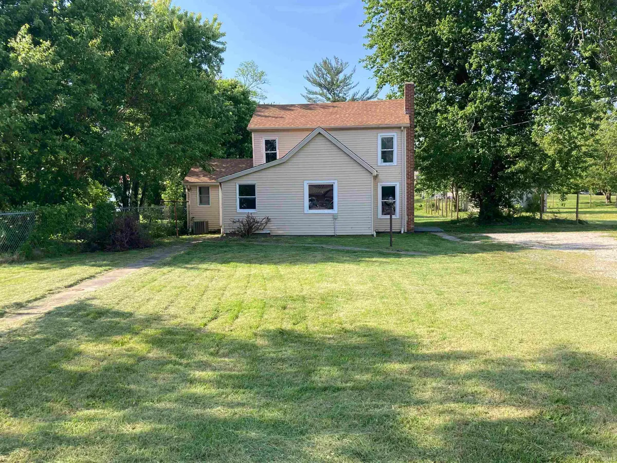 523 E Morton Street, Oakland City, IN 47660 - #1