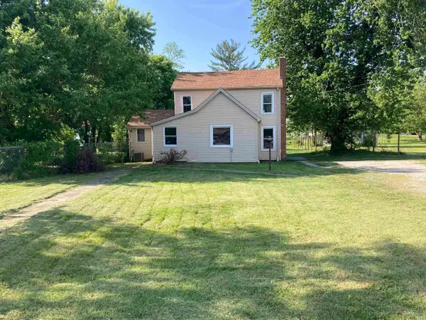 523 E Morton Street, Oakland City, IN 47660