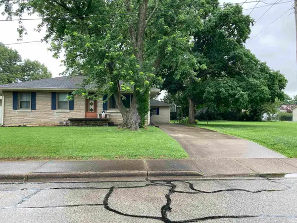 2008 Joyce Avenue, Evansville, IN 47714