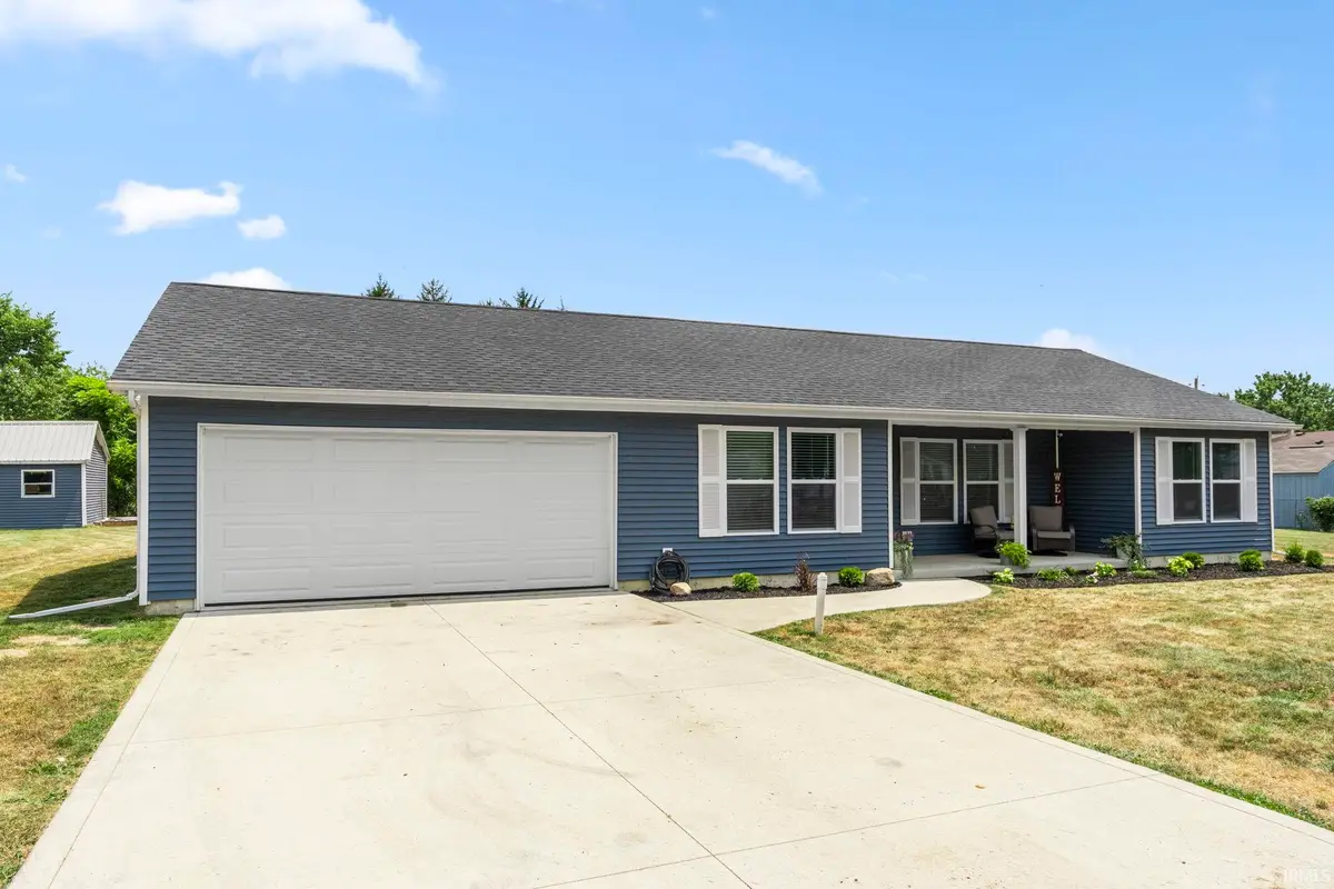 1704 Dallas Street, Auburn, IN 46706 - #1