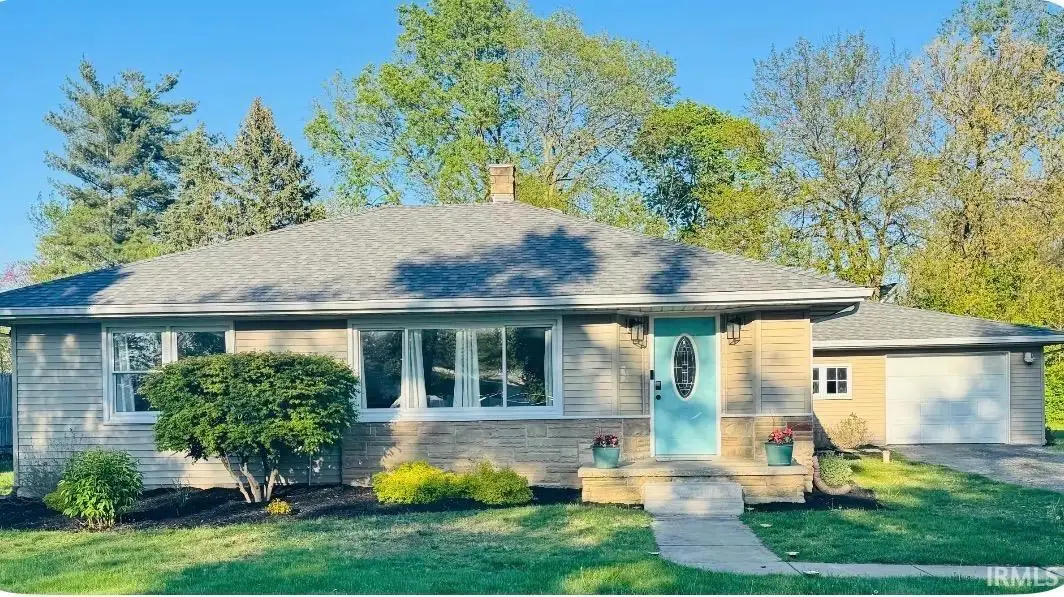 10690 N Brown Street, Syracuse, IN 46567 - #1