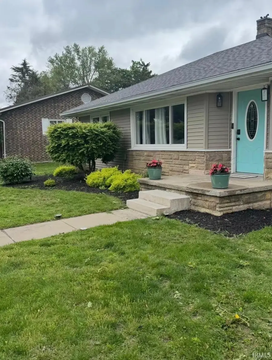 10690 N Brown Street, Syracuse, IN 46567 - #2