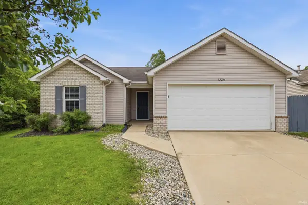 12715 Braveheart Drive, Fort Wayne, IN 46814