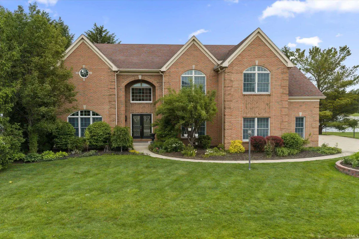 51344 Amesburry Way, Granger, IN 46530 - #1