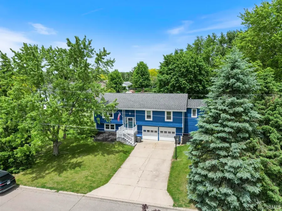 608 Lake John Circle, Winona Lake, IN 46590 - #2