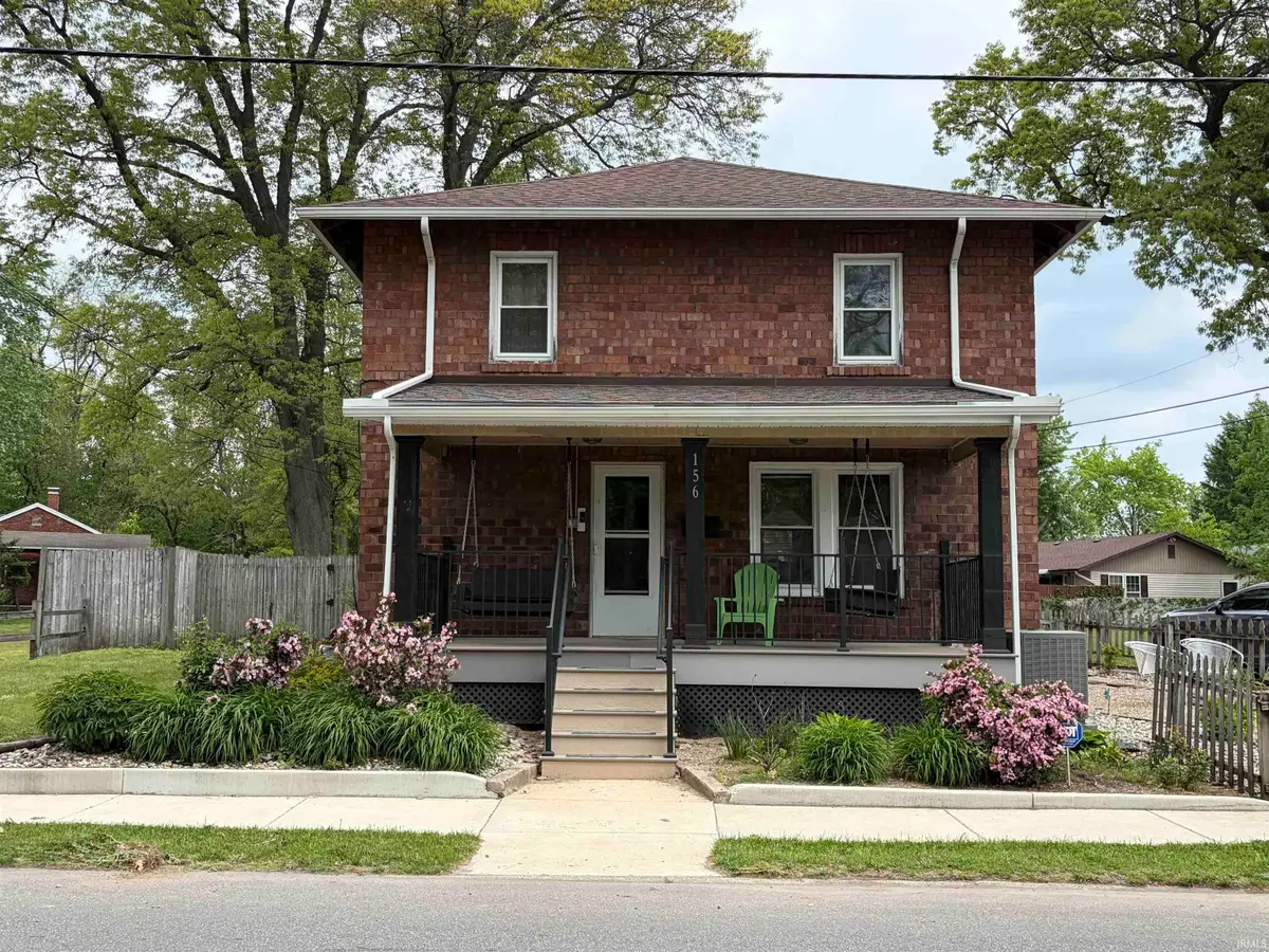 156 W Simonton Street, Elkhart, IN 46514 - #1