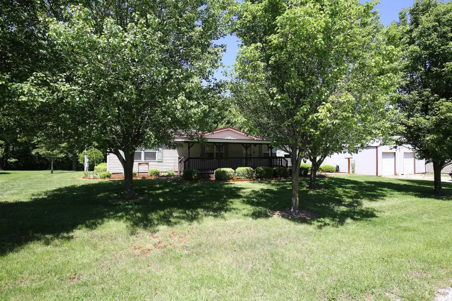 6858 S Greentuck Drive, Owensburg, IN 47453 - #2