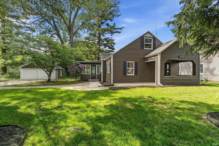 19556 N Paxson Drive, South Bend, IN 46637 - #2