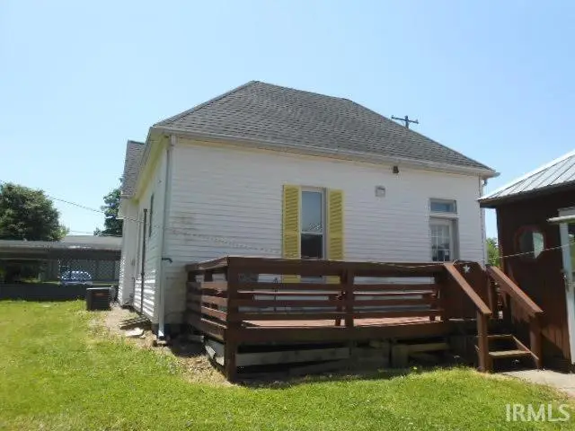 102 E Poplar Street, Owensville, IN 47665 - #2