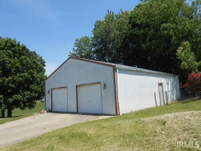 102 E Poplar Street, Owensville, IN 47665 - #3