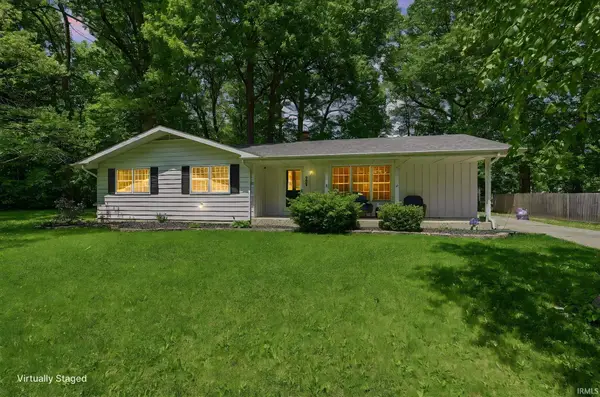 2328 Klug Drive, Fort Wayne, IN 46818