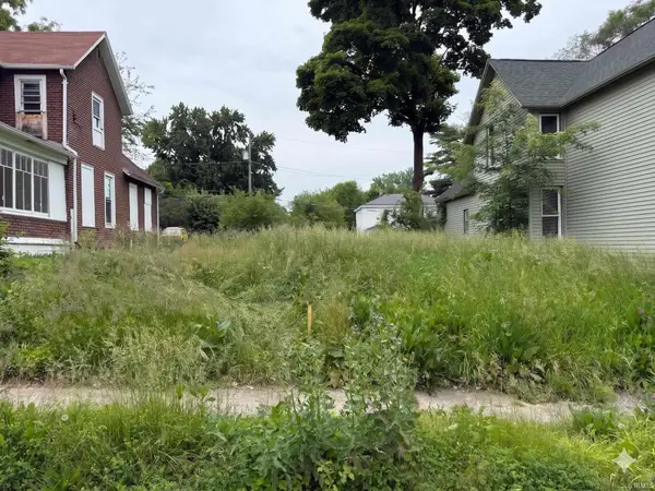818 Huestis Avenue, Fort Wayne, IN 46807