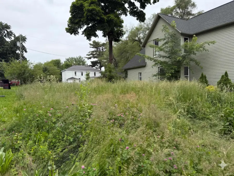 818 Huestis Avenue, Fort Wayne, IN 46807 - #3