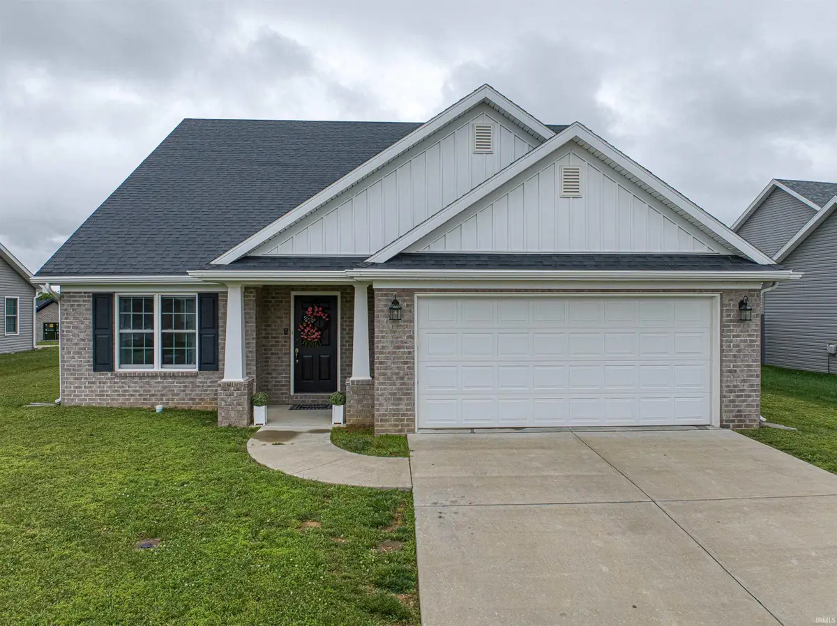 8150 Edenton Drive, Evansville, IN 47715 - #1