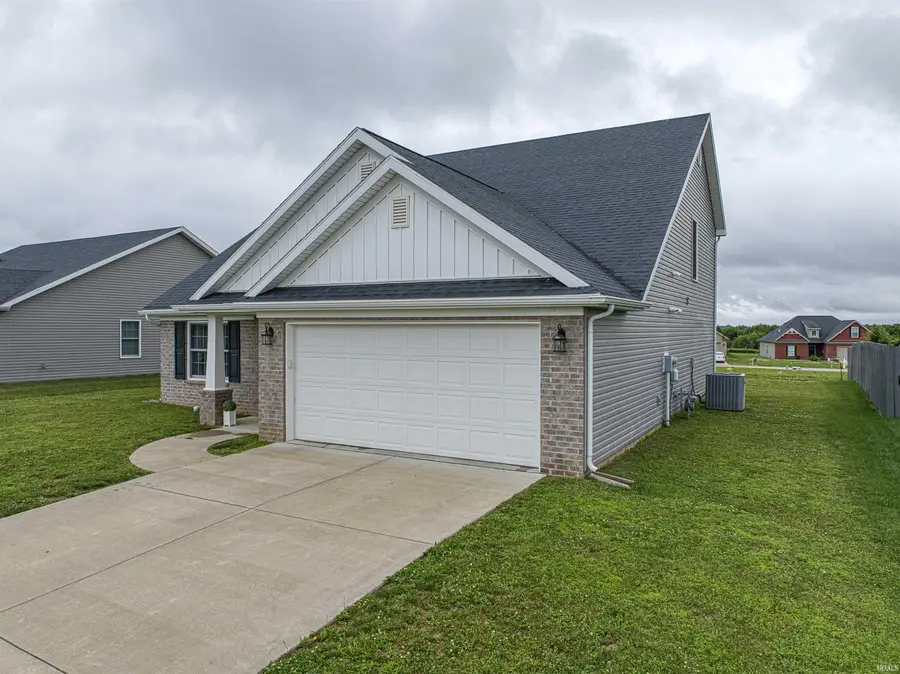 8150 Edenton Drive, Evansville, IN 47715 - #3