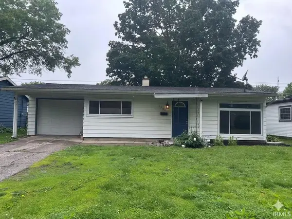 1307 Ebeling Drive, South Bend, IN 46615