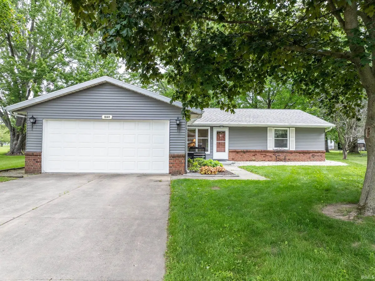 1069 Mitten Drive, Wabash, IN 46992 - #1