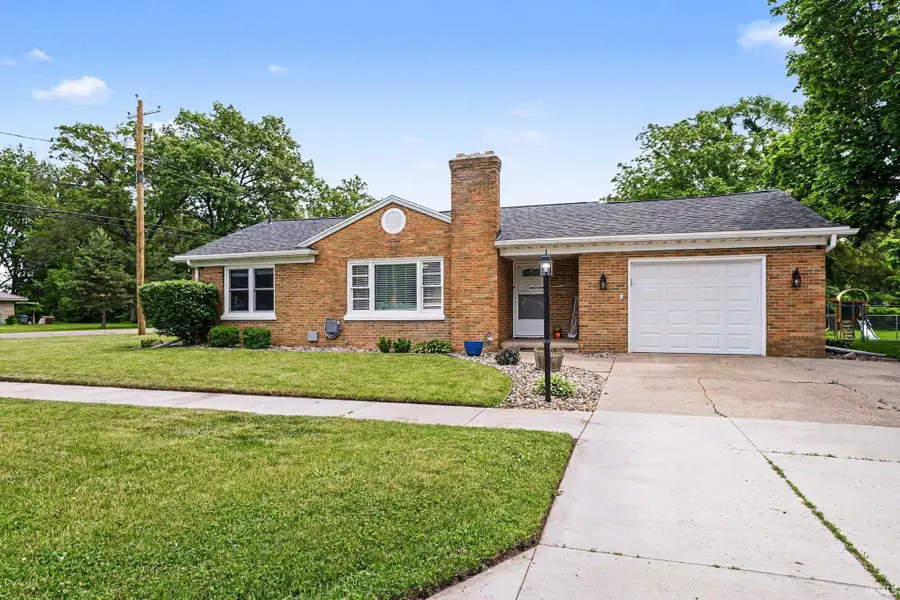104 Los Angeles Avenue, Elkhart, IN 46516 - #2