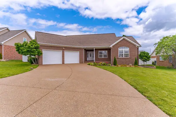 4448 Scarlet Hill, Evansville, IN 47725