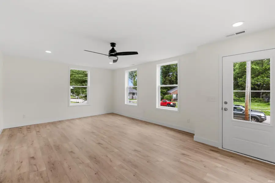 548 Walnut Street, Rockport, IN 47635 - #2