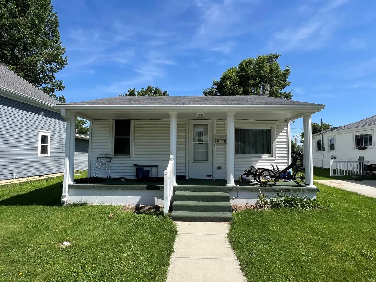 222 E Walnut Street, Greentown, IN 46936 - #1