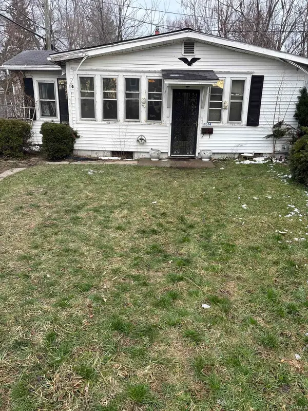 1514 Carroll Street, South Bend, IN 46613