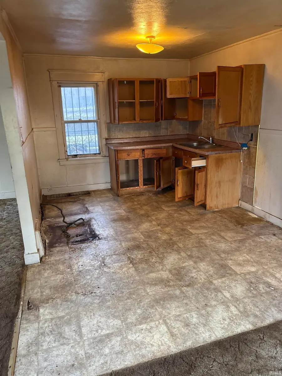 1514 Carroll Street, South Bend, IN 46613 - #2