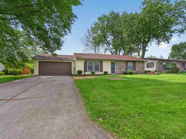 6908 Curwood Drive, Fort Wayne, IN 46835