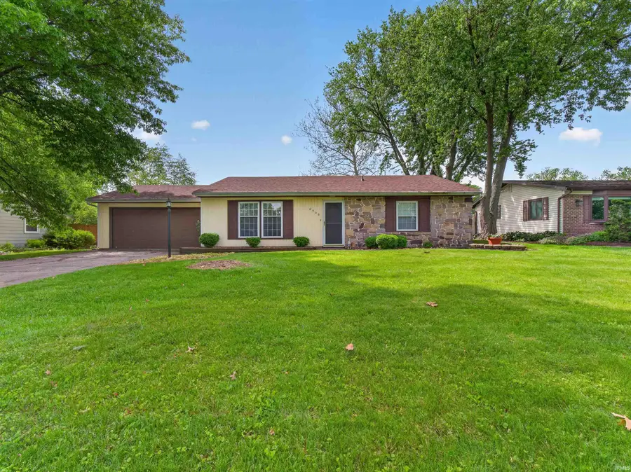 6908 Curwood Drive, Fort Wayne, IN 46835 - #2