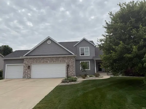 10062 Heather Brooke Drive, Osceola, IN 46561