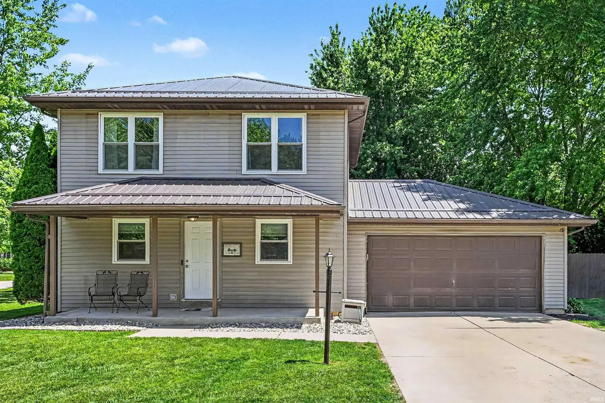 401 Pleasant Acres, Nappanee, IN 46550 - #1