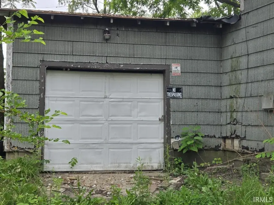 416 S 21st Street, New Castle, IN 47362 - #3