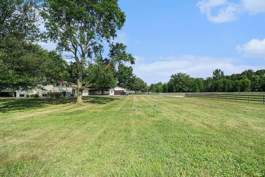 11298 Us 20 Highway, Middlebury, IN 46540 - #2