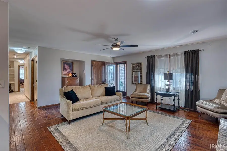 2923 W Mill Road, Evansville, IN 47720 - #3