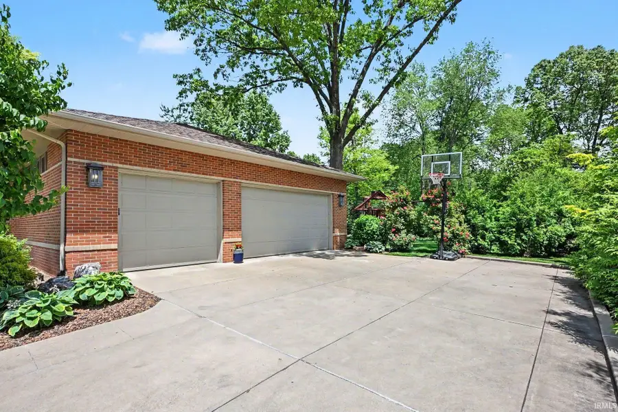 52752 Willow Bend Drive, Granger, IN 46530 - #2