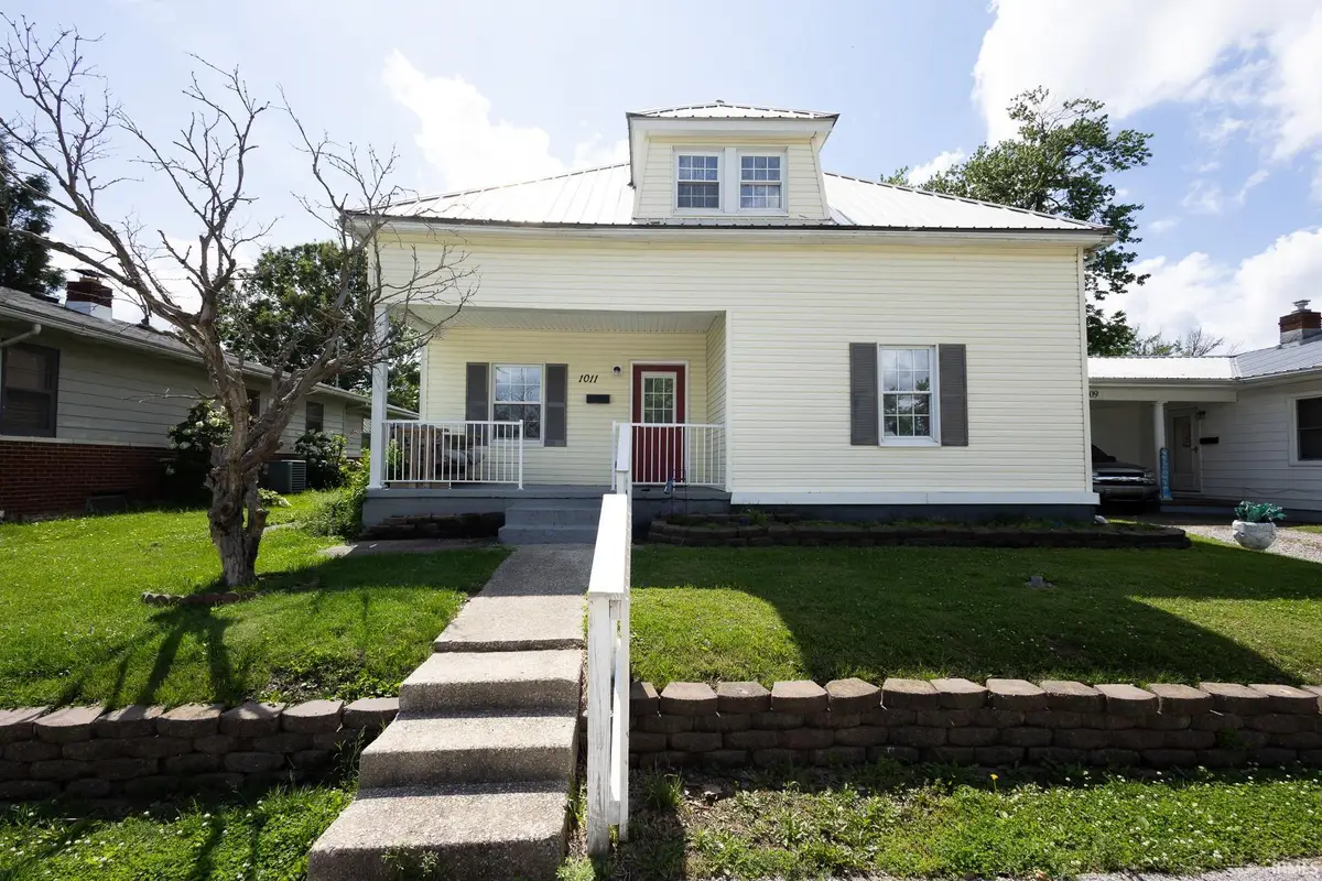 1011 S First Street, Boonville, IN 47601 - #1