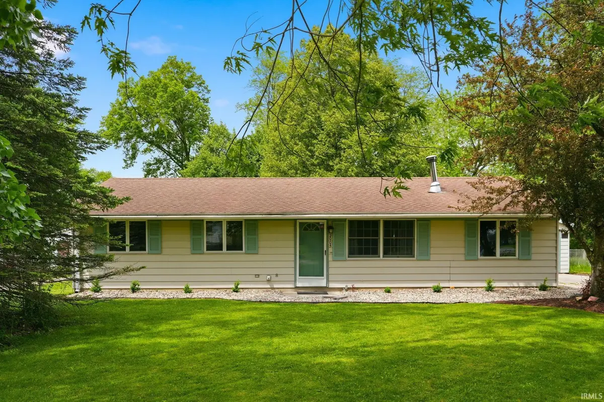2005 Lathrop Drive, Fort Wayne, IN 46808 - #1